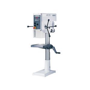 machine de perçage verticale