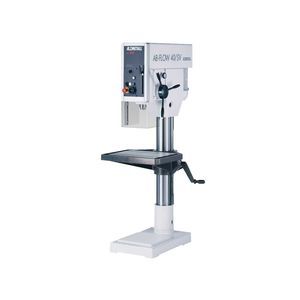 machine de perçage verticale