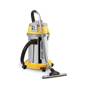 aspirateur industriel