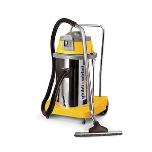 aspirateur industriel