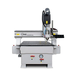 fraiseuse CNC 3 axes