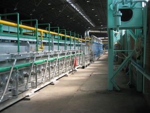 four de recuit / à tapis / à rouleaux / à gaz