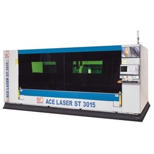 machine de découpe à laser 1