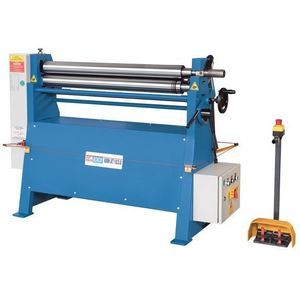 rouleuse à 3 rouleaux 1
