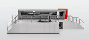 machine de découpe à l'emporte pièce 1