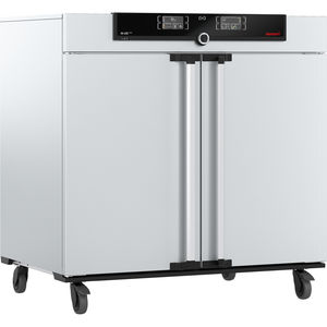 incubateur de laboratoire 1