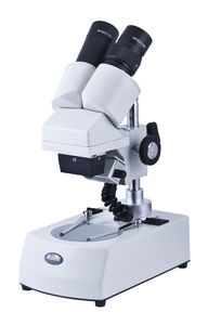 stéréomicroscope optique 1