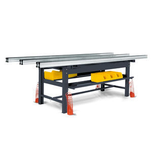 banc d'assemblage de portes et fenêtres