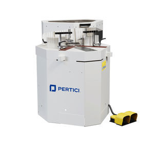 sertisseuse pour profilés en aluminium 1