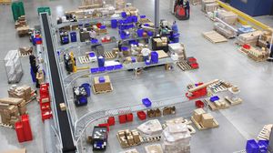système de tri et de distribution pour l'industrie automobile