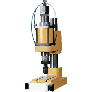 machine de marquage pneumatique