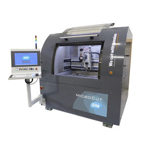 machine de découpe au jet d'eau / pour produits alimentaires / pour matériaux composites / pour céramique