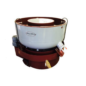 machine de tribofinition de finition