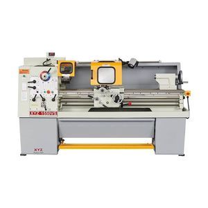 tour à commande manuelle
