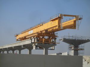 portique de lancement pour la construction de ponts