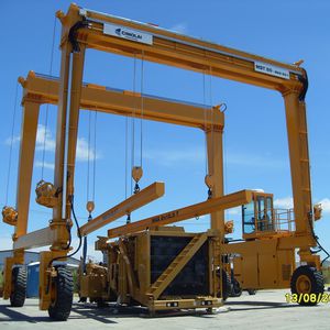 chariot cavalier pour le génie civil 1