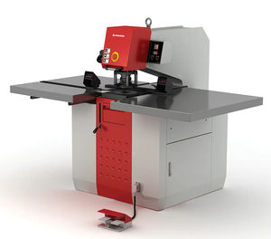 poinçonneuse automatique 1