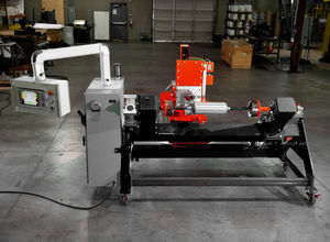 machine d'enroulement filamentaire multi-axes