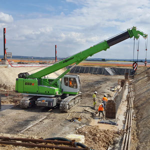 grue sur chenilles
