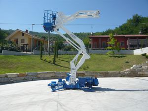 nacelle araignée sur chenilles