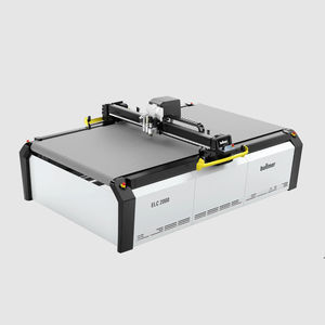 machine de découpe pour caoutchouc