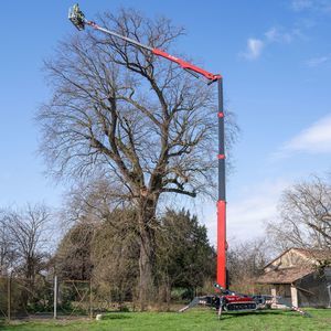 plateforme élévatrice sur chenilles 1