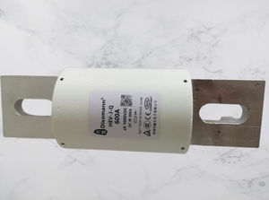 fusible cylindrique 1