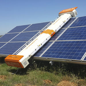 robot de nettoyage pour panneaux solaires 1