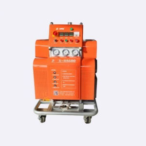 machine à projeter en mousse de polyuréthane 1