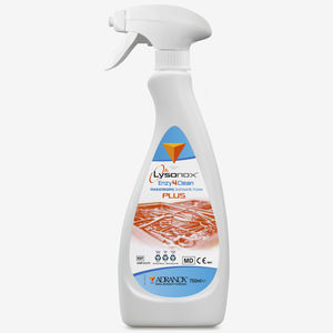 mousse nettoyante