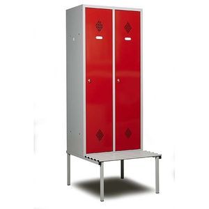 armoire vestiaire pour vêtements de travail