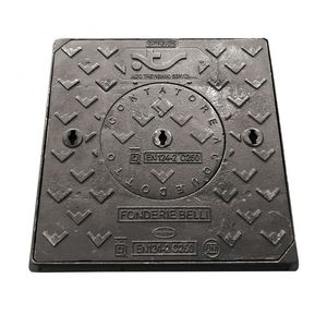trou d'homme rectangulaire