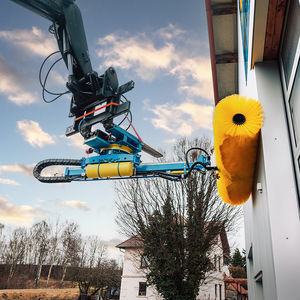 système de nettoyage pour façades de bâtiments 1