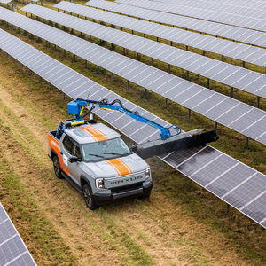 système de nettoyage pour panneau solaire