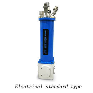 cryostat compact