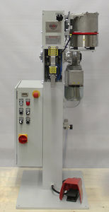 machine de rivetage électrique