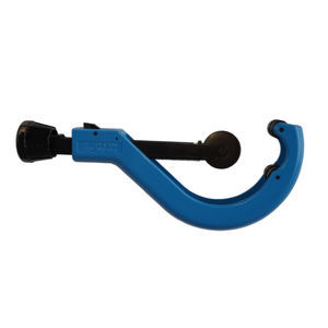 coupe-tube en plastique 1