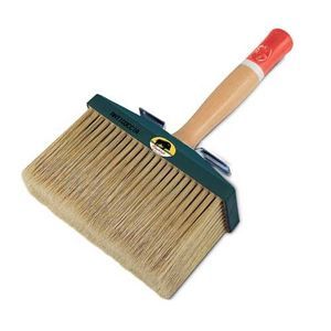 pinceau avec manche en bois