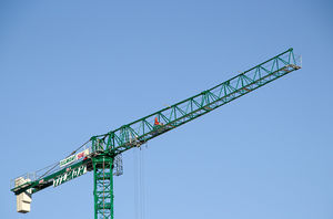 grue montée sur camion