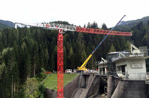 grue montée sur camion