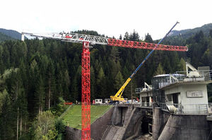 grue montée sur camion