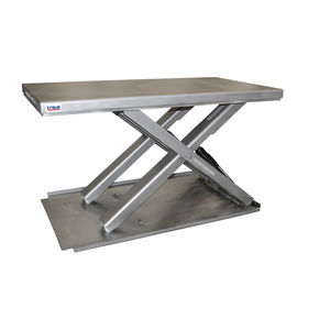 table élévatrice à simple ciseaux