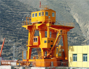 portique pour centrale hydroélectrique