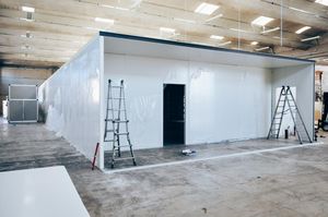 salle blanche pour l'industrie pharmaceutique