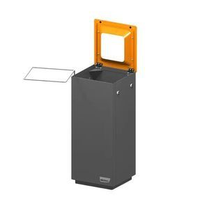 conteneur à déchets en acier 1