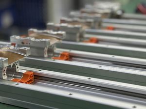 module linéaire à vis à billes 1