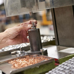 assemblage pour composants électroniques