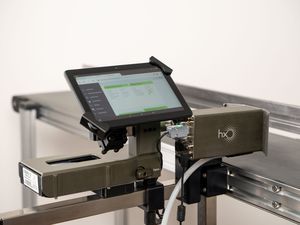 machine d'impression-pose d'étiquettes numérique