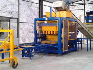machine de fabrication de blocs en béton