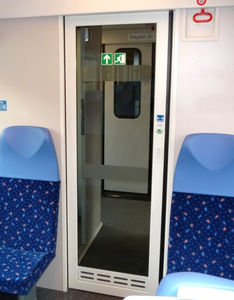 porte de train coulissante